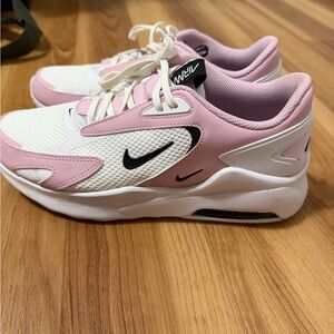 Nike Women's Pastel Pink and White Sneakers